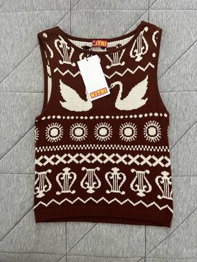 Brown & Cream Hailey Swan Fairisle Kitri Knit Sweater Vest